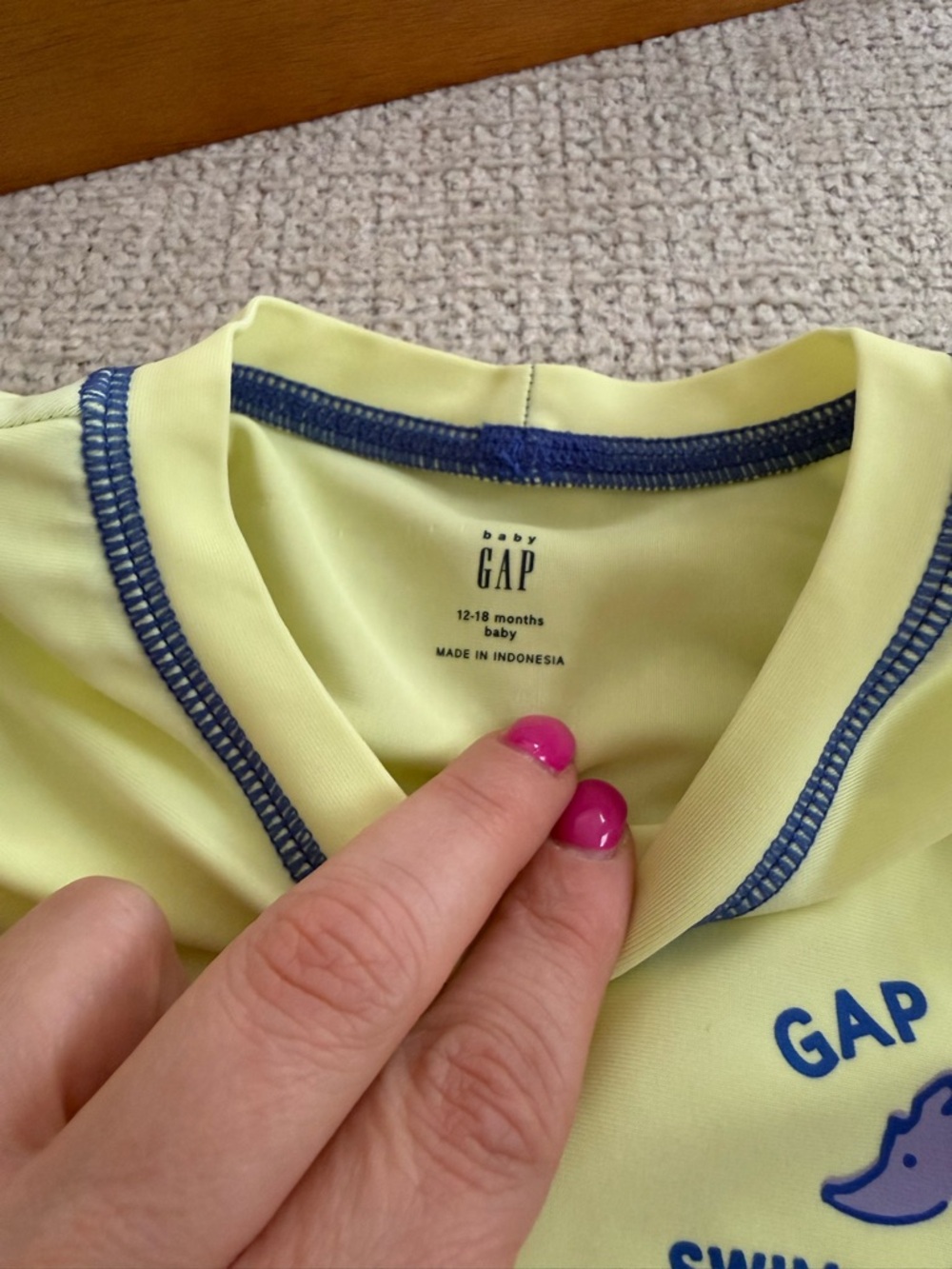 GAP Kids neon Yellow and Blue Seahorse Swim Set - Picture 4 of 7